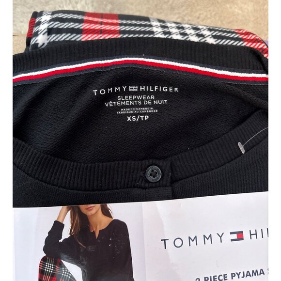 Tommy Hilfiger Pajama Set 2-Piece XS Black & Red Plaid Cotton Blend Sleepwear - Picture 6 of 6